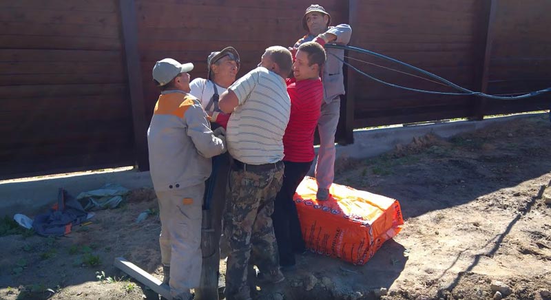 достаем застрявшие насосы из скважин